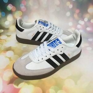 Meet your Posher, Celete